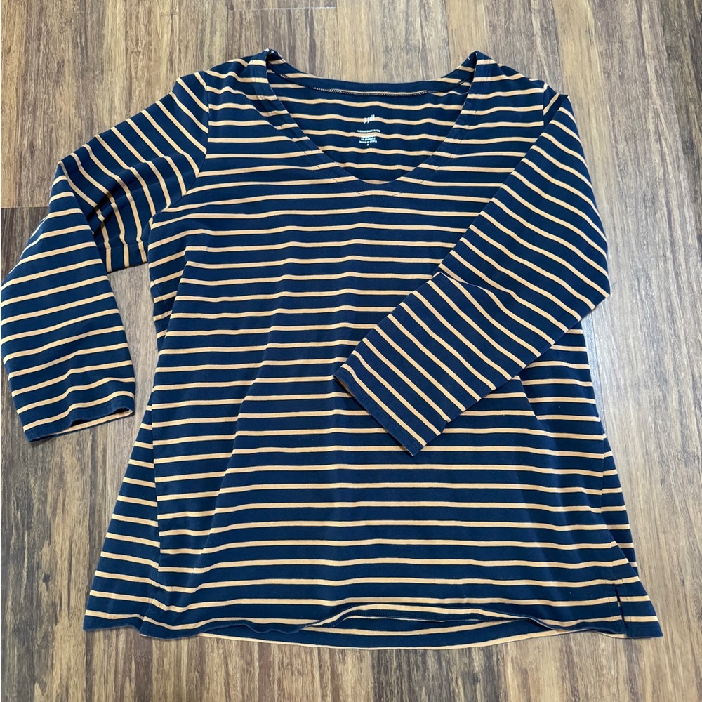 J. Jill Size M Forward-Seam Tee V-Neck 3/4 Sleeve Navy Tan Striped Cotton